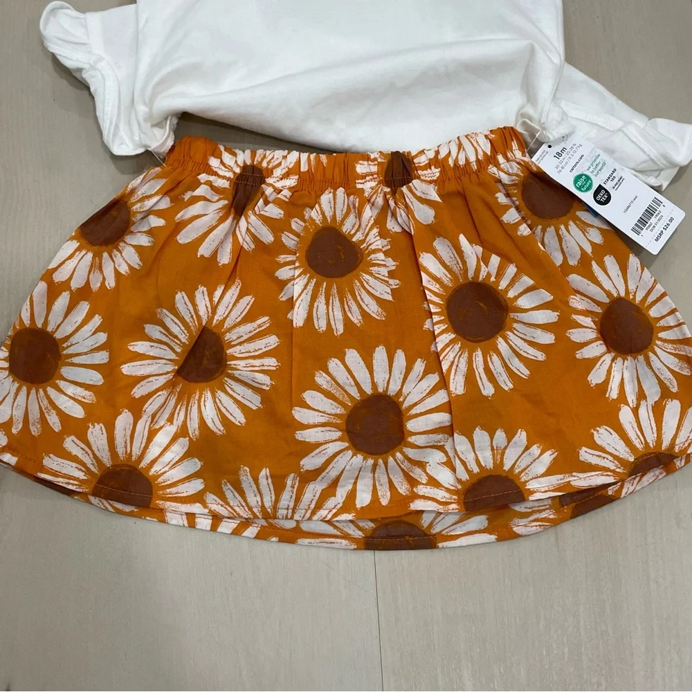 NWT Carter's Toddler Girls 18 Month Floral T-shirt and Skort 2 Piece Set